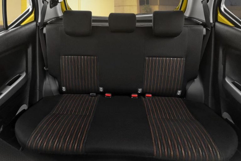 toyota-agya-rear-seats-254007